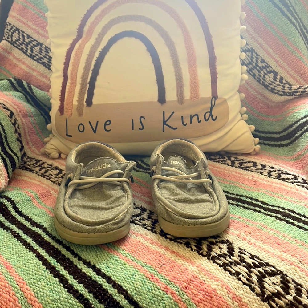 Hey Dude shoes